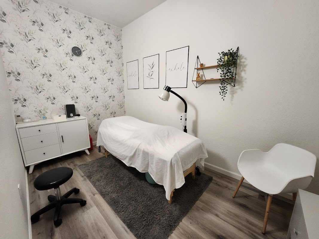 Embrace Acupuncture - photo 2