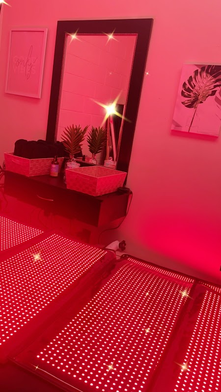 Red Light Glow Spa - photo 1