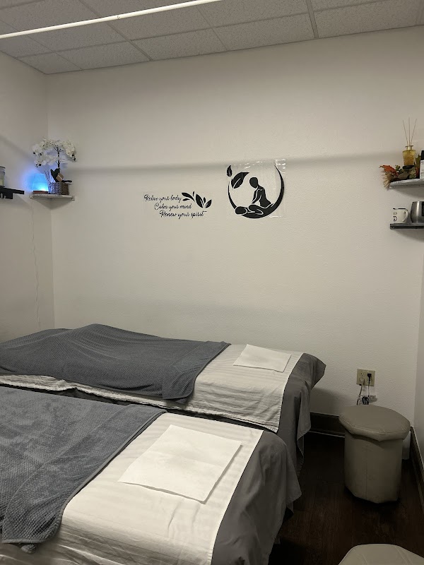 Revive Head and Body Spa - photo 3